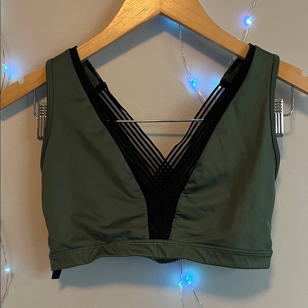 Stylish Green V-Neck Bralette